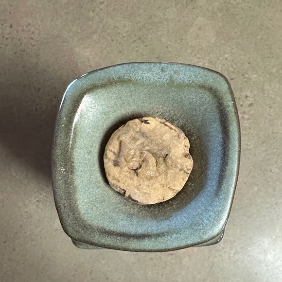 Vintage Frankoma # 7JH Aztec Mid Century Decanter/Vase with Cork Stopper - Picture 2 of 11